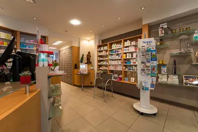 Pharmacie Verschingel / Ann