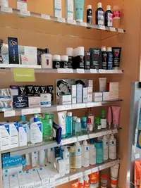 Pharmacie. A Square Marguerite I&cm Patriotes