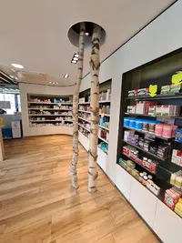 Pharmacie Espace 84/beyoutiful