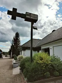 Pharmacie Neuville-village