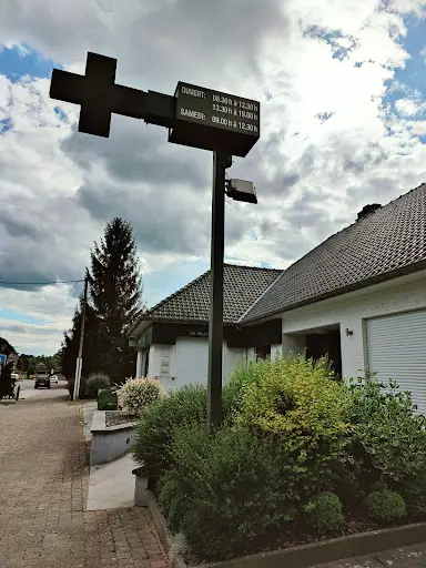 Pharmacie Neuville-village